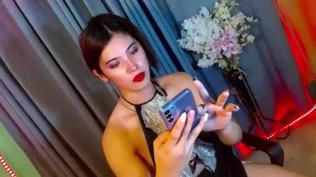 Thumbnail 2, queen_kendalx19's Stream at Chaturbate, 12 months ago