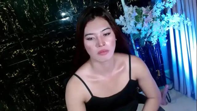 Image 4 of queen_kendalx19 Stream on Chaturbate on 1 month ago