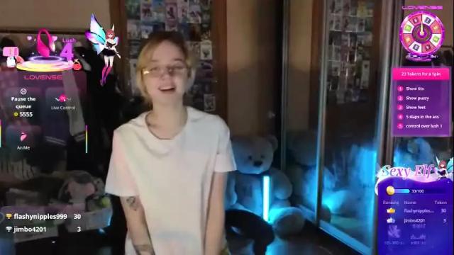 Image 6 of queen_kitty1818 Stream on Chaturbate on 12 days ago