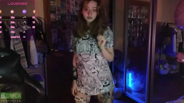 Image 6 of queen_kitty1818 Stream on Chaturbate on 1 month ago