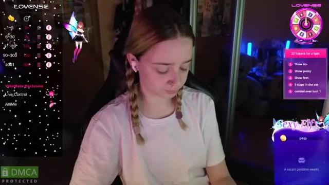 Image 11 of queen_kitty1818 Stream on Chaturbate on 25 days ago