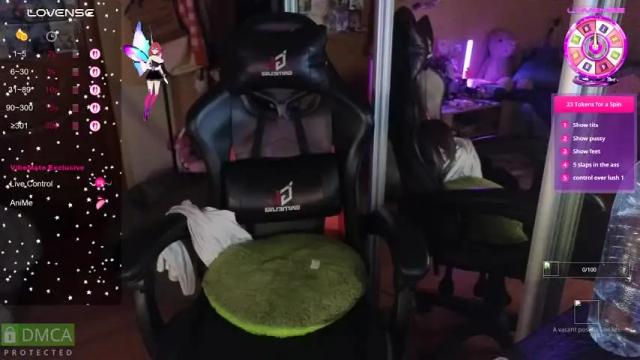 Image 10 of queen_kitty1818 Stream on Chaturbate on 24 days ago