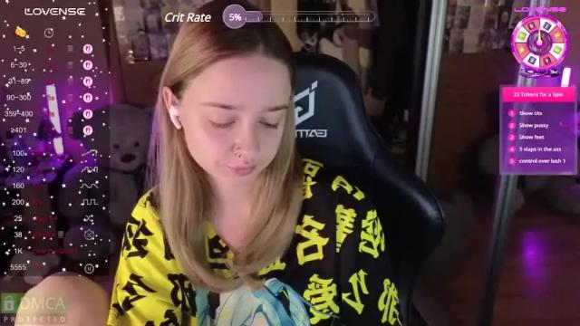 Image 7 of queen_kitty1818 Stream on Chaturbate on 19 days ago