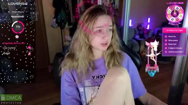 Image 8 of queen_kitty1818 Stream on Chaturbate on 3 days ago