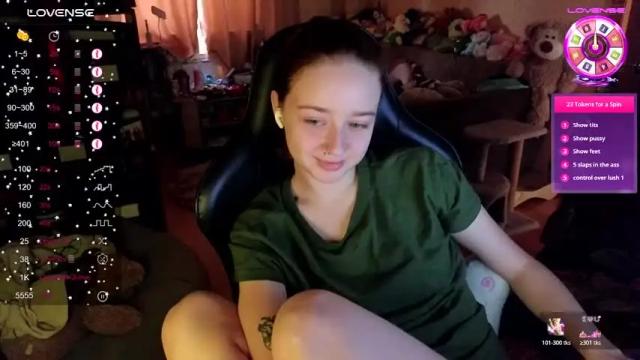 Thumbnail 3, queen_kitty1818's Stream at Chaturbate, 1 month ago