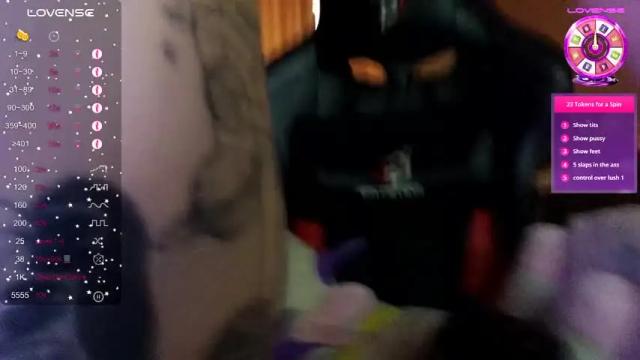 Image 3 of queen_kitty1818 Stream on Chaturbate on 19 days ago