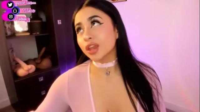 Image 6 of queen_liana Stream on Chaturbate on 29 days ago