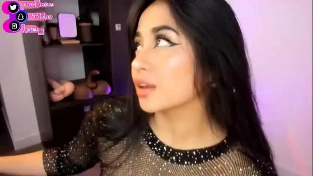 Image 2 of queen_liana Stream on Chaturbate on 19 days ago