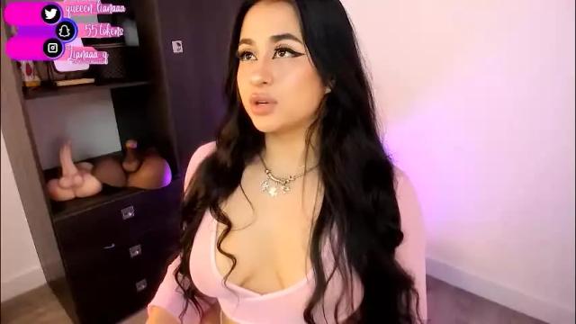 Image 2 of queen_liana Stream on Chaturbate on 1 day ago