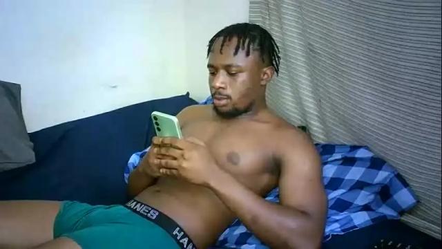 Image 3 of queen_mama254 Stream on Chaturbate on 6 months ago