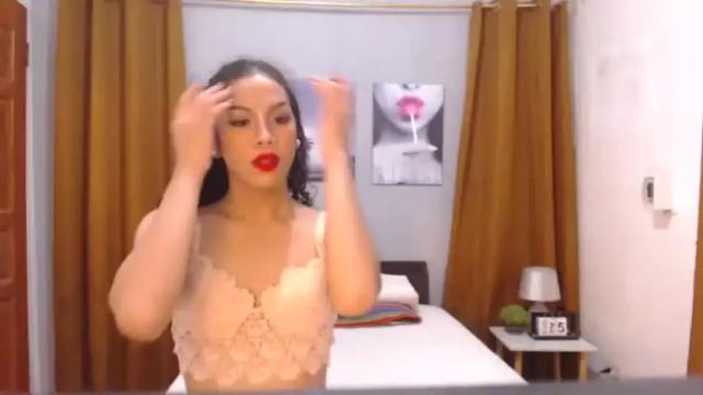 Image 8 of queen_mariposa69 Stream on Chaturbate on 17 months ago