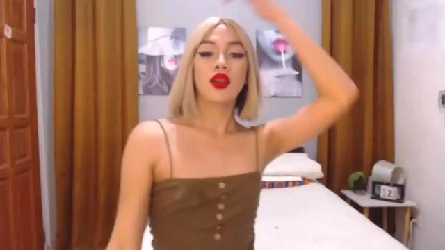 Thumbnail 1, queen_mariposa69's Stream at Chaturbate, 17 months ago