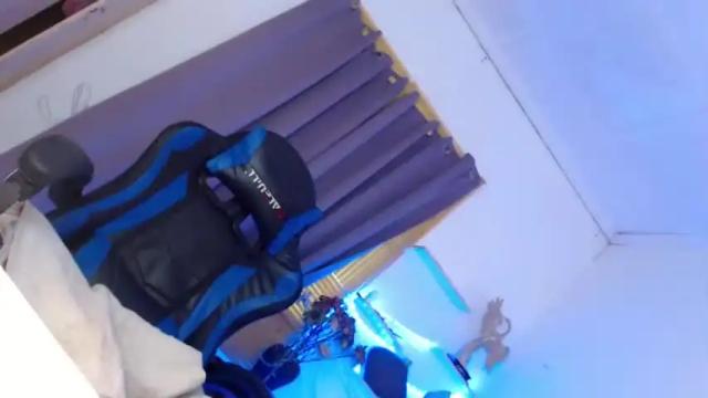 Image 2 of queen_mariposa69 Stream on Chaturbate on 17 months ago