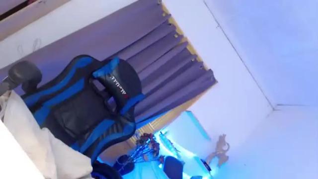 Thumbnail 2, queen_mariposa69's Stream at Chaturbate, 17 months ago