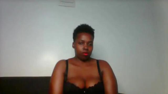 Image 8 of queen_melanine Stream on Chaturbate on 20 months ago