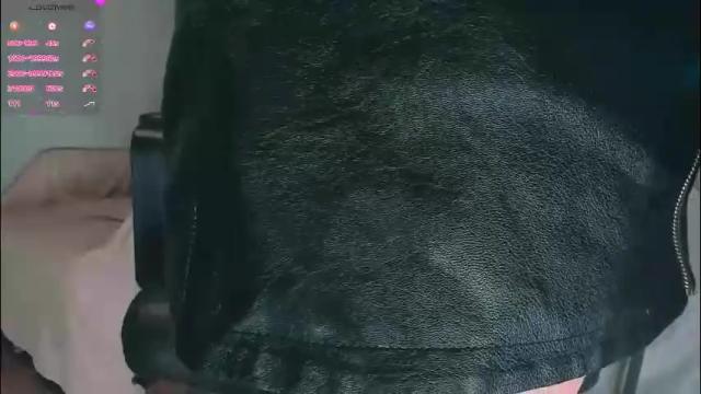 Image 12 of queen_nylon Stream on Chaturbate on 8 days ago