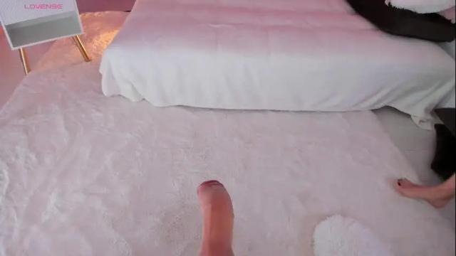 Image 10 of queen_of_deepthroat Stream on Chaturbate on 1 month ago