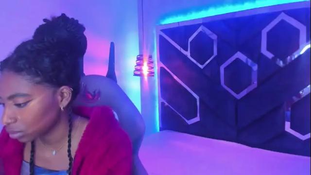 Image 11 of queen_perla_ Stream on Chaturbate on 1 month ago