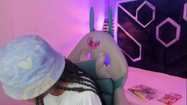 Image 11 of queen_perla_ Stream on Chaturbate on 1 month ago