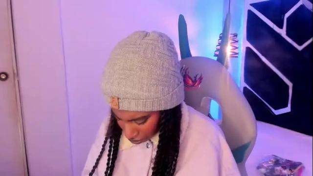 Image 10 of queen_perla_ Stream on Chaturbate on 1 month ago