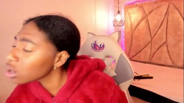 Image 12 of queen_perla_ Stream on Chaturbate on 1 month ago