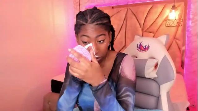 Image 3 of queen_perla_ Stream on Chaturbate on 1 month ago