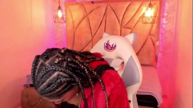 Image 2 of queen_perla_ Stream on Chaturbate on 28 days ago