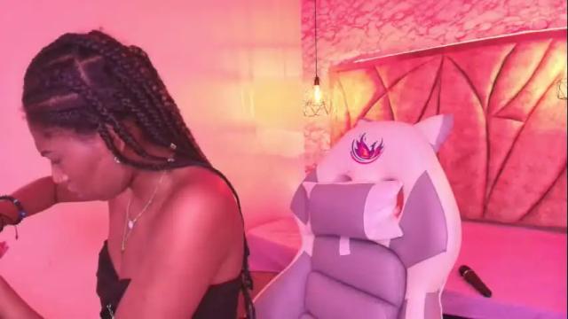 Image 11 of queen_perla_ Stream on Chaturbate on 18 days ago