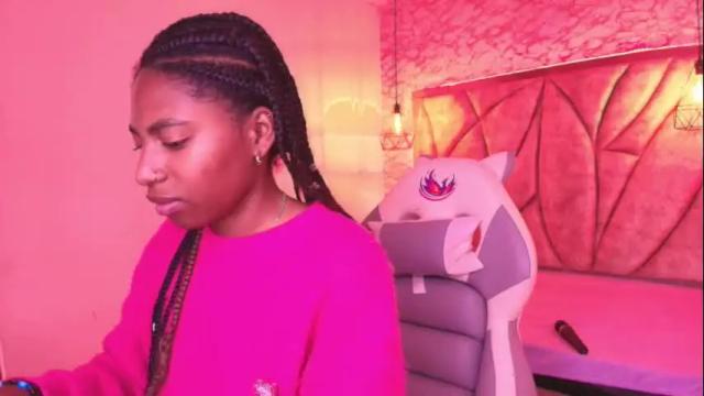 Image 2 of queen_perla_ Stream on Chaturbate on 18 days ago