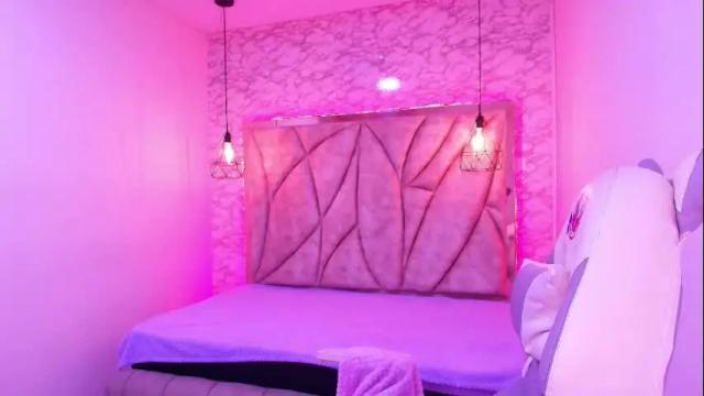 Image 10 of queen_perla_ Stream on Chaturbate on 13 days ago