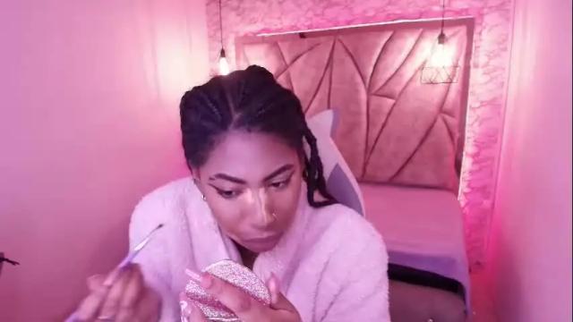 Image 3 of queen_perla_ Stream on Chaturbate on 5 days ago
