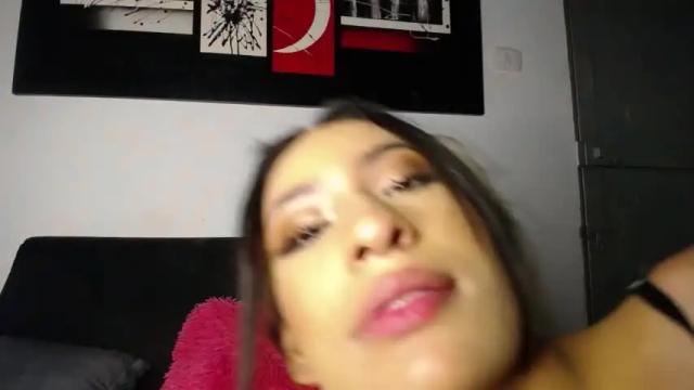 Image 2 of queen_rose11 Stream on Chaturbate on 12 months ago