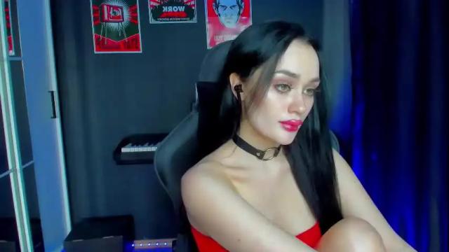 Image 8 of queenaliss Stream on Chaturbate on 1 month ago