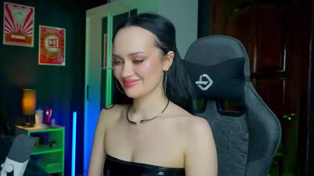 Thumbnail 2, queenaliss's Stream at Chaturbate, 25 days ago