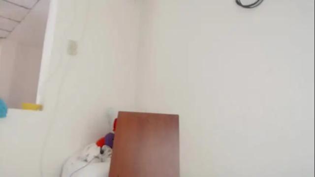 Image 4 of queenalya_ Stream on Chaturbate on 26 days ago