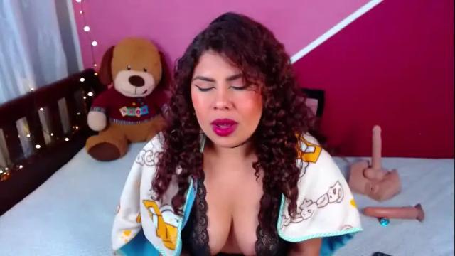 Thumbnail 3, queenamazon_'s Stream at Chaturbate, 1 month ago