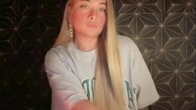 Image 11 of queenarthalia Stream on Chaturbate on 19 months ago