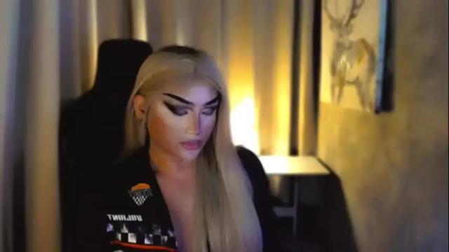 Thumbnail 1, queenarthalia's Stream at Chaturbate, 1 month ago