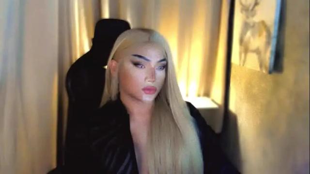 Image 6 of queenarthalia Stream on Chaturbate on 9 days ago