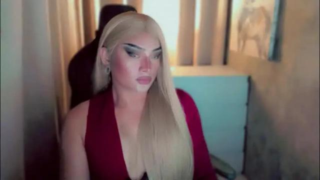 Image 4 of queenarthalia Stream on Chaturbate on 2 months ago