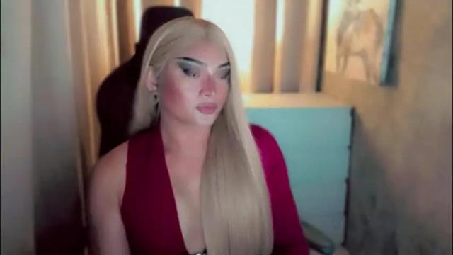 Image 7 of queenarthalia Stream on Chaturbate on 2 months ago