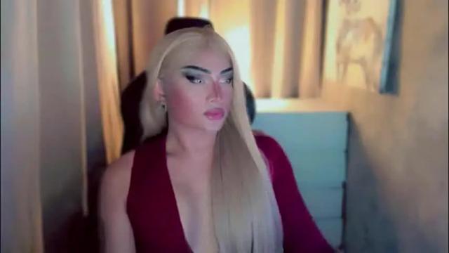 Image 3 of queenarthalia Stream on Chaturbate on 1 month ago