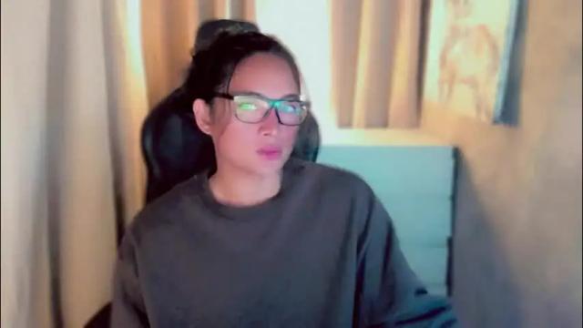 Image 8 of queenarthalia Stream on Chaturbate on 1 month ago