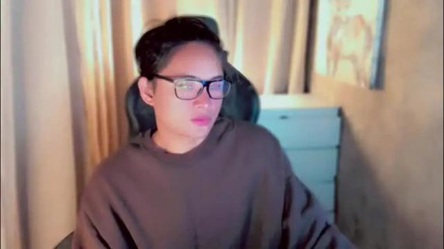 Image 3 of queenarthalia Stream on Chaturbate on 1 month ago