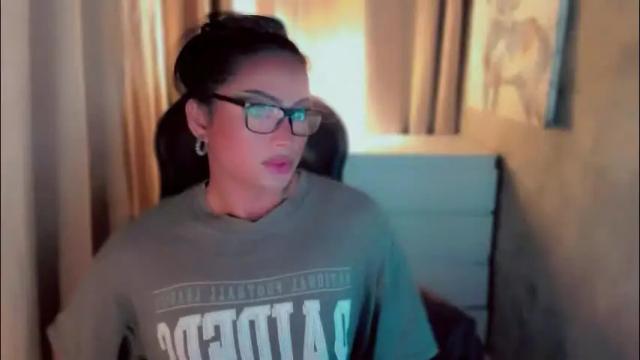 Image 10 of queenarthalia Stream on Chaturbate on 1 month ago
