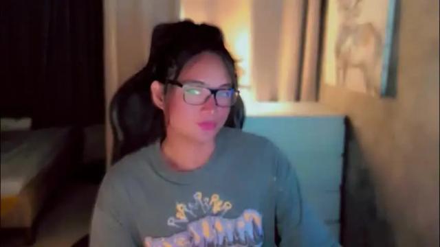 Image 10 of queenarthalia Stream on Chaturbate on 27 days ago