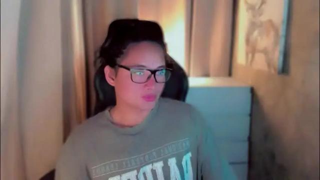 Image 4 of queenarthalia Stream on Chaturbate on 2 months ago