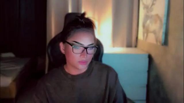 Image 12 of queenarthalia Stream on Chaturbate on 1 month ago