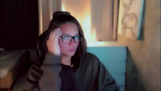 Image 11 of queenarthalia Stream on Chaturbate on 27 days ago