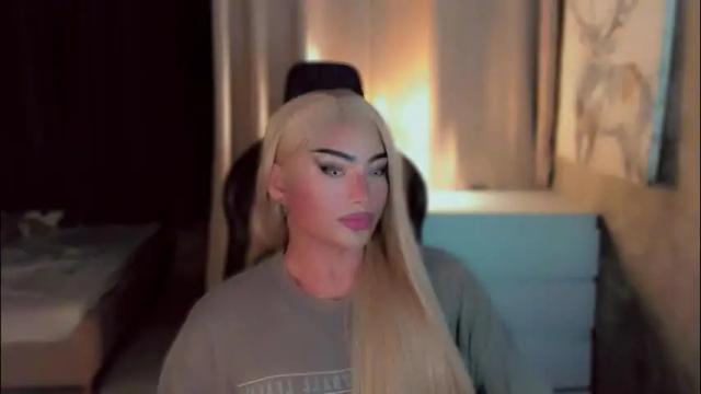 Image 6 of queenarthalia Stream on Chaturbate on 1 month ago